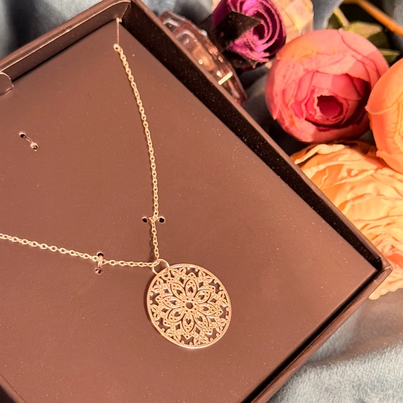 خرید گردنبند نقره شیک و جدید زیورآلات زنانه و دخترانه