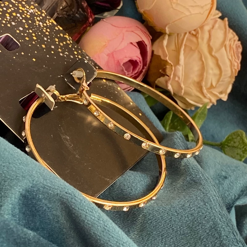 خرید گوشواره حلقه ای طلایی نگین دار گوشواره زنانه و دخترانه شیک